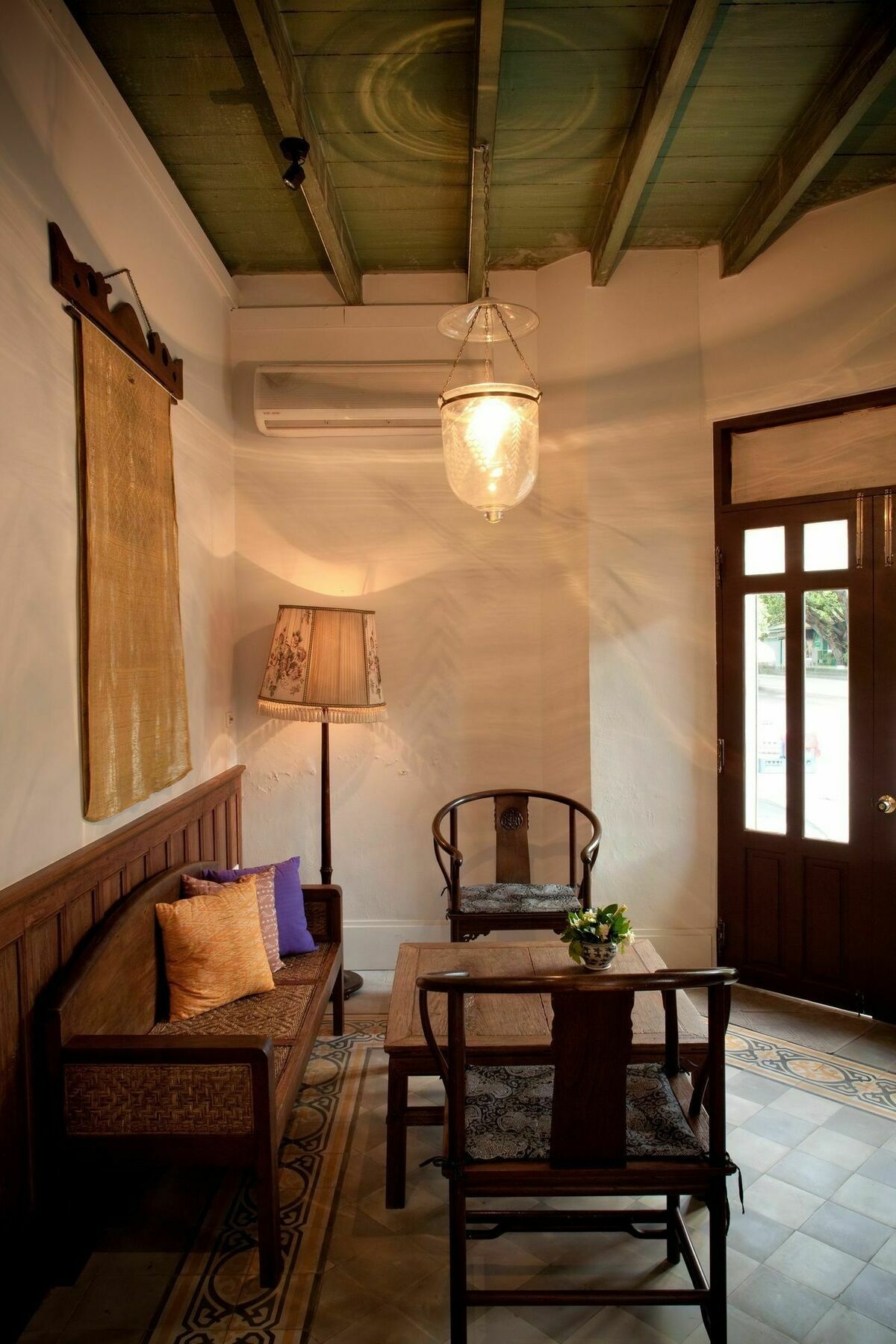 The Asadang Bed And Breakfast Bangkok Exterior foto